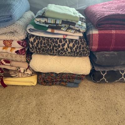 Sale Photo Thumbnail #60