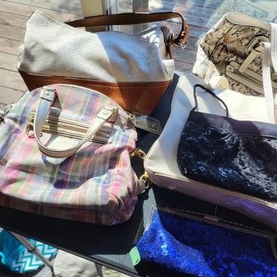 Sale Photo Thumbnail #277