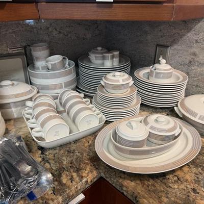 Sale Photo Thumbnail #35