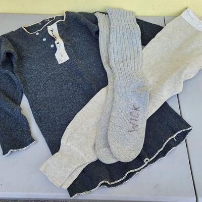 Navy Deep Sea Diving Wools - Vintage 1