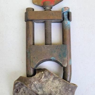 Vintage Jack Browne Diving Dress Clamp