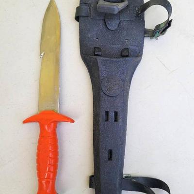 Vintage AMF Voit Swimaster Diver Survival Knife And Sheath - 1970s