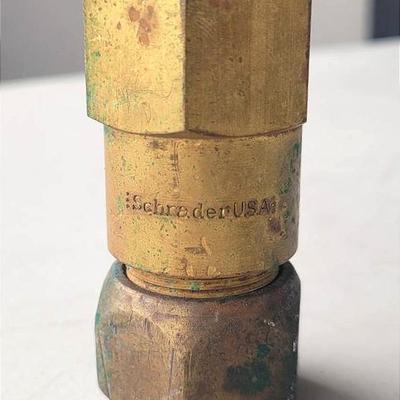 Schrader USA Mark V Non Return Valve With Thread Protectors