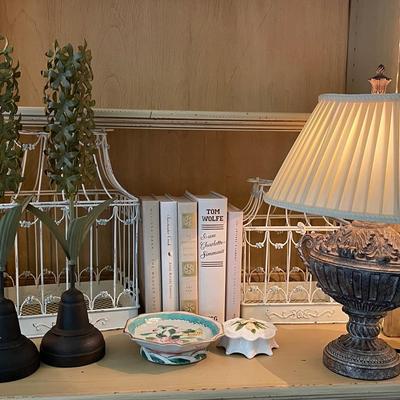 Floral Motif Decorative Vignette