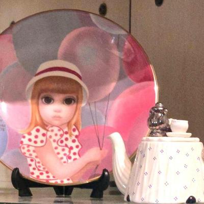 "Margaret Keane" Plate & "Cardew Design"  Teapot