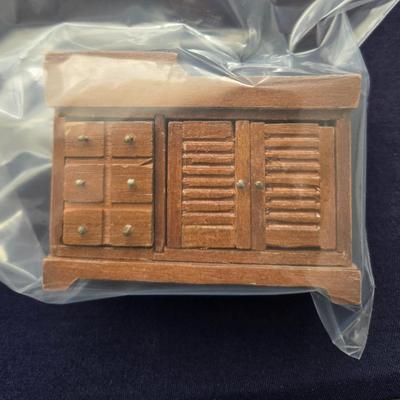 Sale Photo Thumbnail #144
