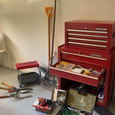 Assorted Handyman & Garden Tools
