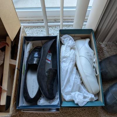 Sale Photo Thumbnail #102