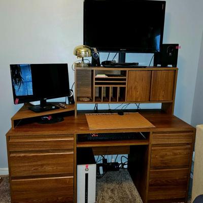 Sale Photo Thumbnail #25