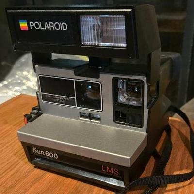 Polaroid 600 Land Camera 