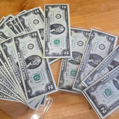 Crisp $2 Bills - Pristine Condition
