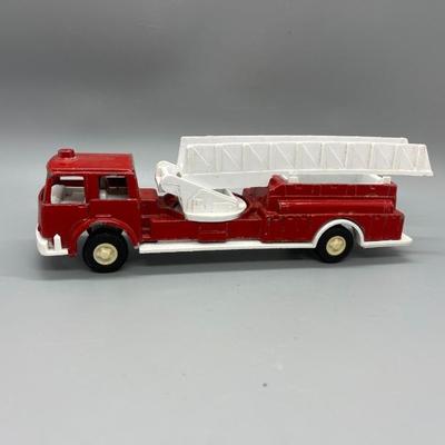 Sale Photo Thumbnail #472