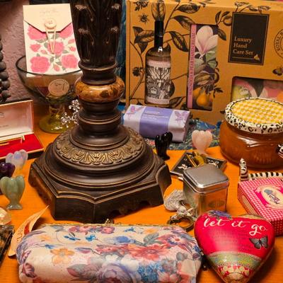 Sale Photo Thumbnail #700