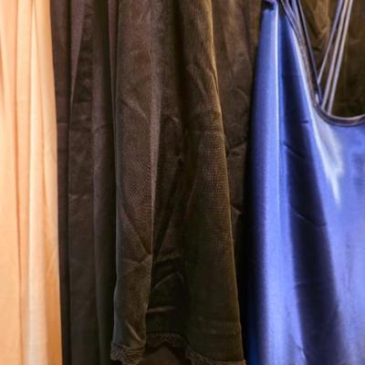 Sale Photo Thumbnail #787