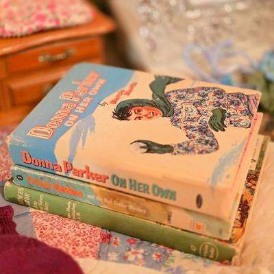 Sale Photo Thumbnail #673