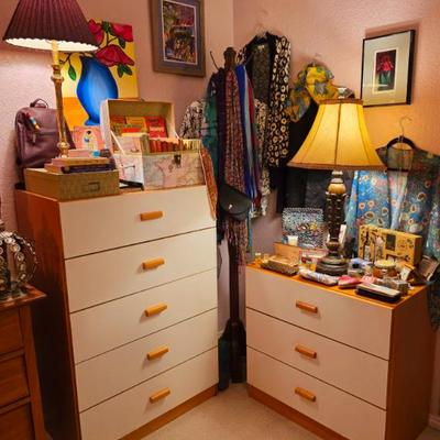 Sale Photo Thumbnail #692