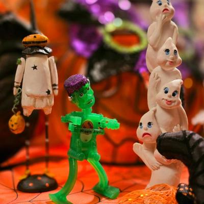 Sale Photo Thumbnail #283