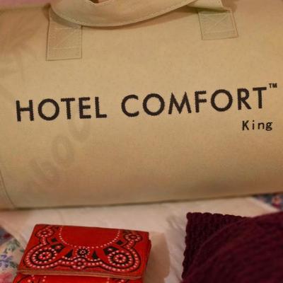 Sale Photo Thumbnail #670