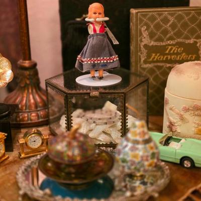 Sale Photo Thumbnail #659