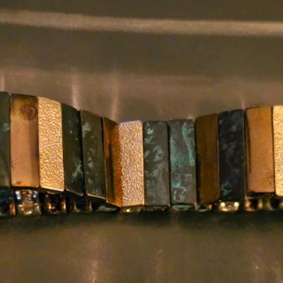 Sale Photo Thumbnail #455