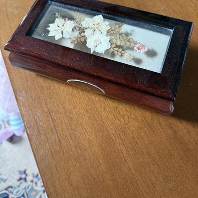 Sale Photo Thumbnail #136