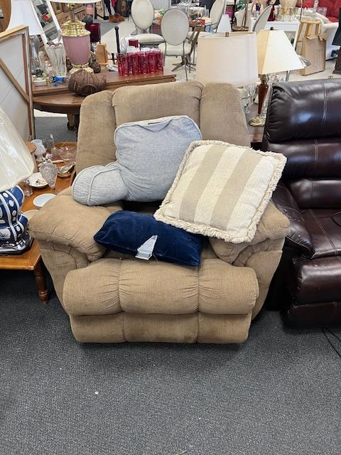 Sale Photo Thumbnail #13
