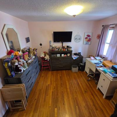 Sale Photo Thumbnail #26