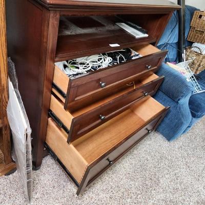 Sale Photo Thumbnail #303