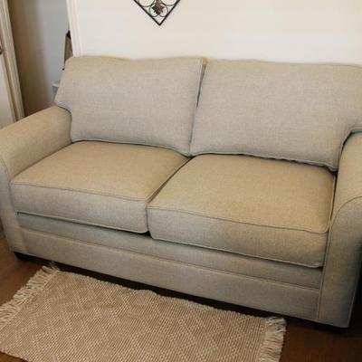 Sale Photo Thumbnail #93
