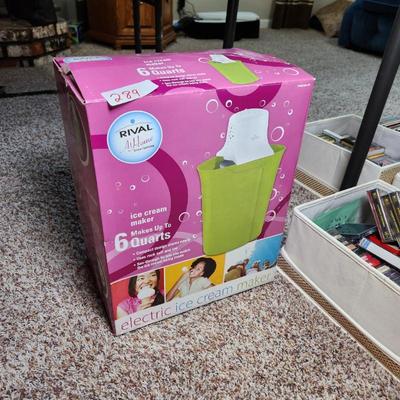 Sale Photo Thumbnail #309