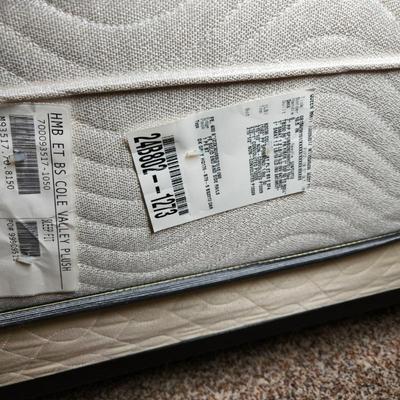 Sale Photo Thumbnail #70