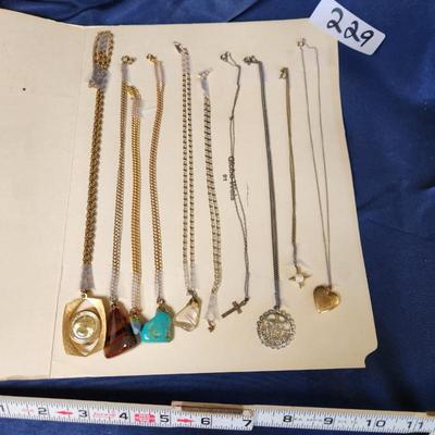 Sale Photo Thumbnail #536