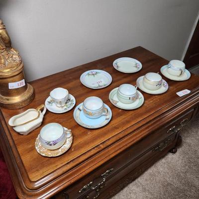 Sale Photo Thumbnail #314