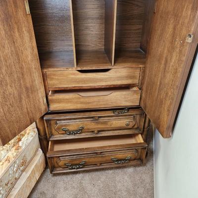 Sale Photo Thumbnail #210