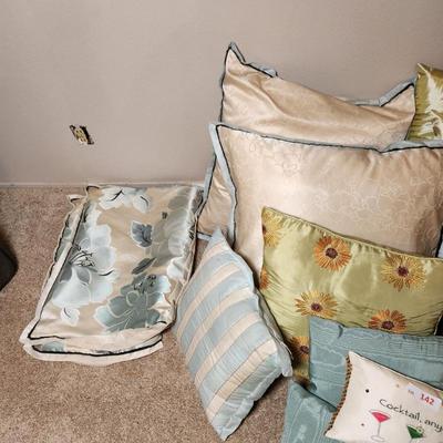 Sale Photo Thumbnail #369