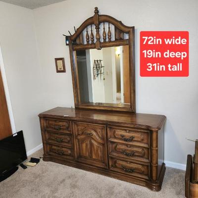 Sale Photo Thumbnail #189