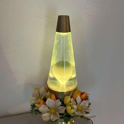 16" Lava Lamp