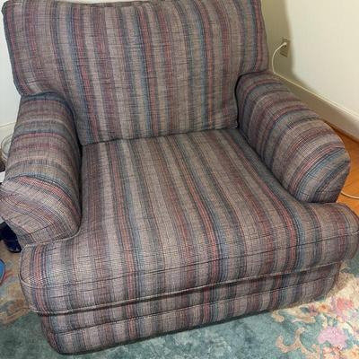 The Alan White Company Oversized Chair