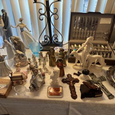 Sale Photo Thumbnail #50