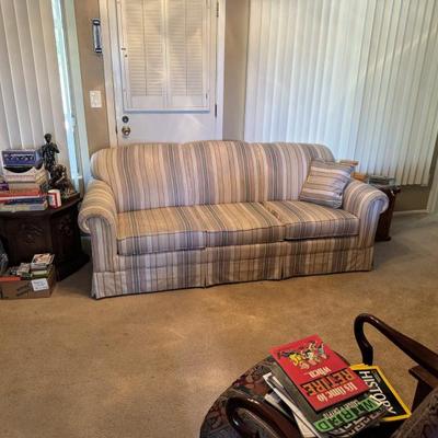 Sale Photo Thumbnail #141
