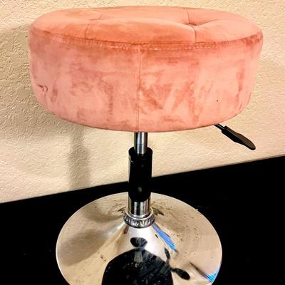 Pink Plush Swivel Stool (Adjustable Height)