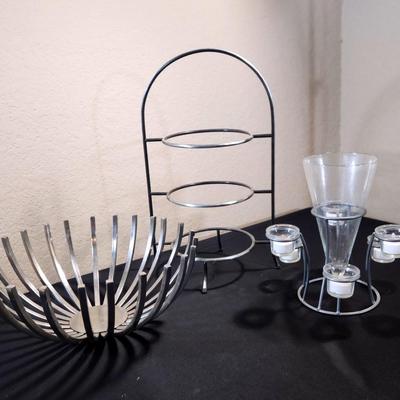 Modern Metal Home Décor Trio