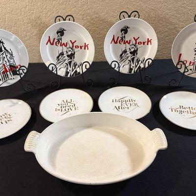 Le Creuset Au Gratin Dish and Dessert Plate Collection