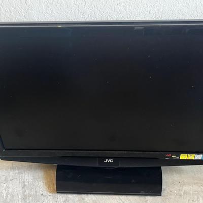 JVC LCD TV (43")