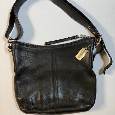 Black COACH Leather Shoulder Bag