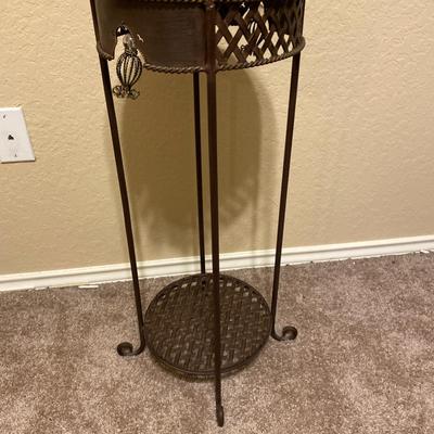 Metal Small Display Stand