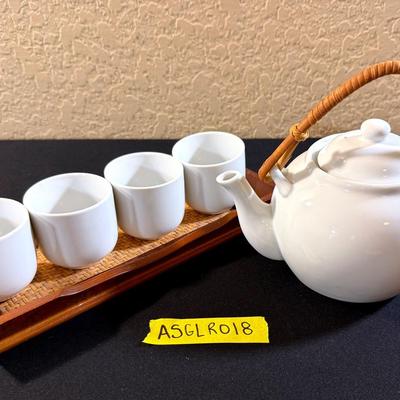 Pier 1 Imports Tea Set w/ Serving Tray