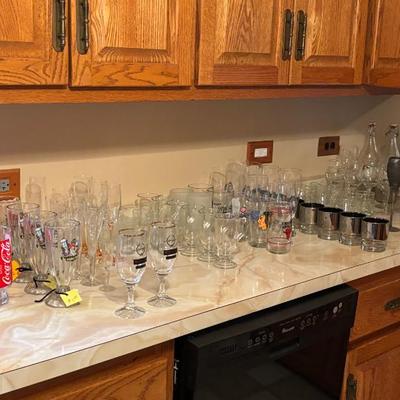 Sale Photo Thumbnail #22: Kitchen glasses