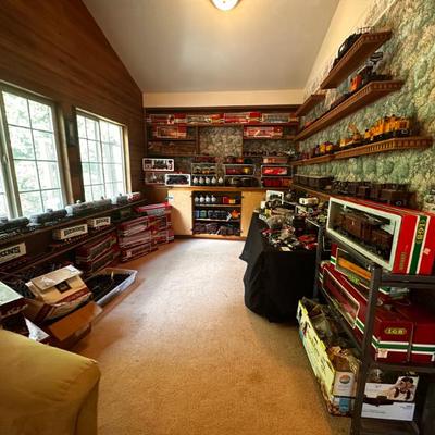 Sale Photo Thumbnail #180