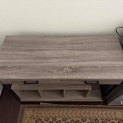 Small office furniture 